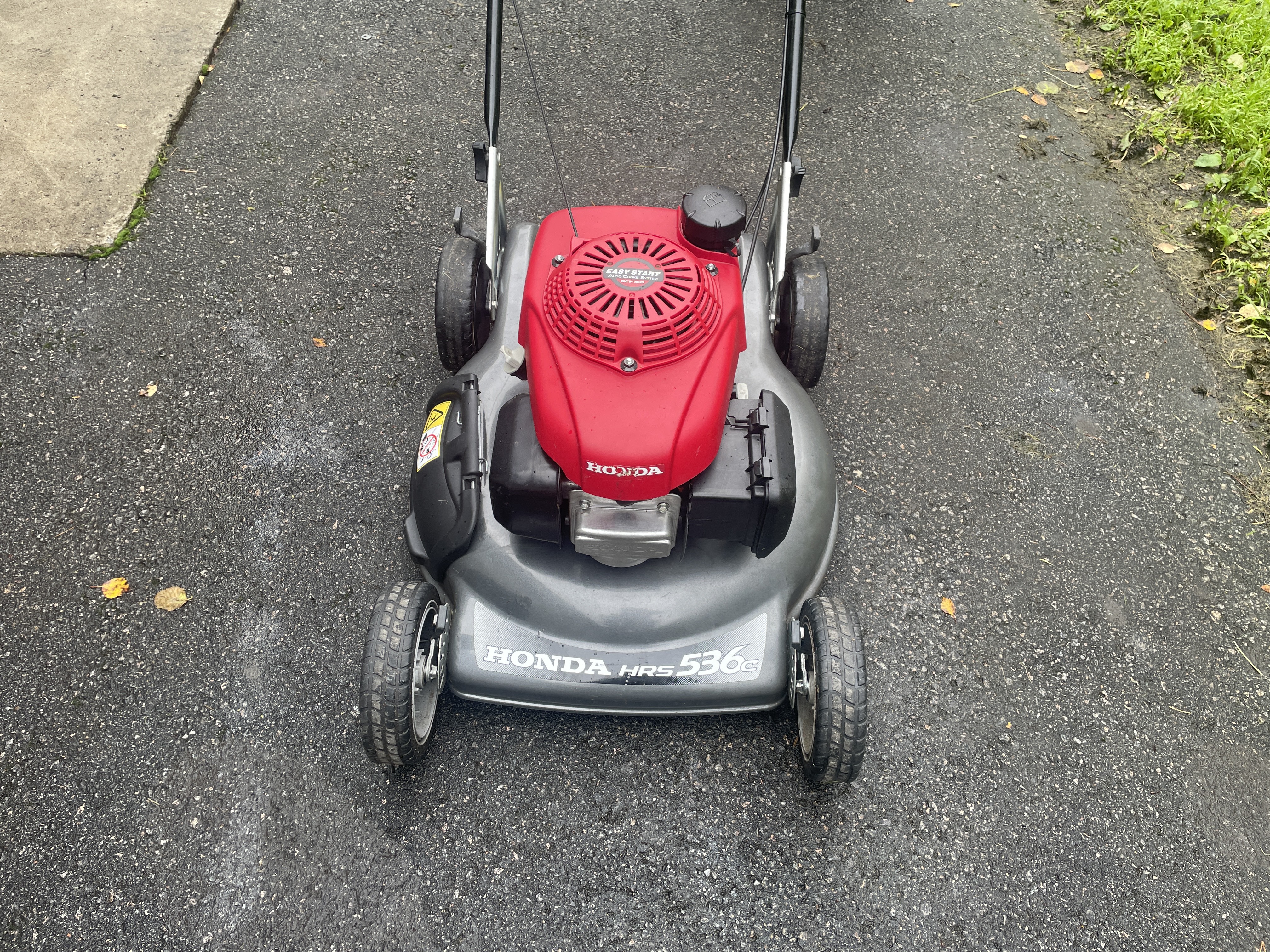 Honda HRS 536C, vetävä ruohonleikkuri - Käytetty -